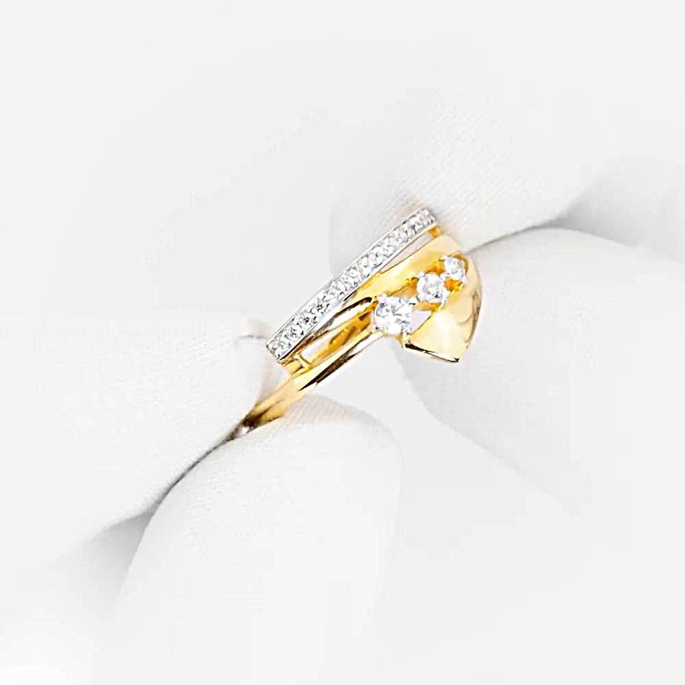 Кольцо с фианитами из красного золота 585 пробы 1