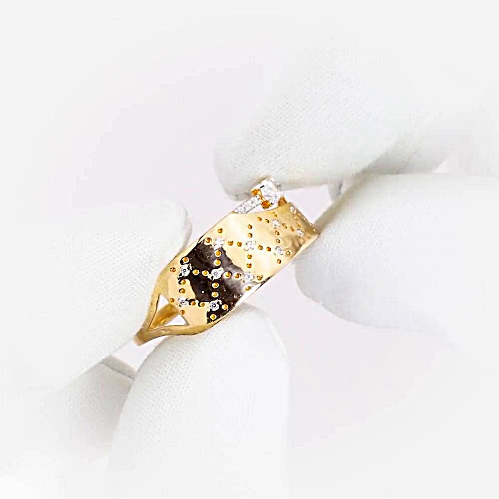 Кольцо с фианитами из красного золота 375 пробы 1