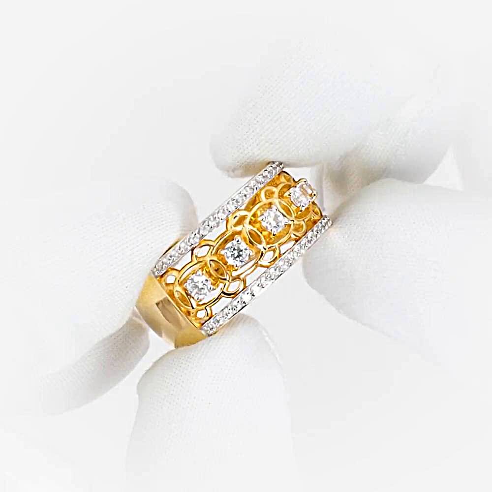 Кольцо с фианитами из красного золота 585 пробы 1