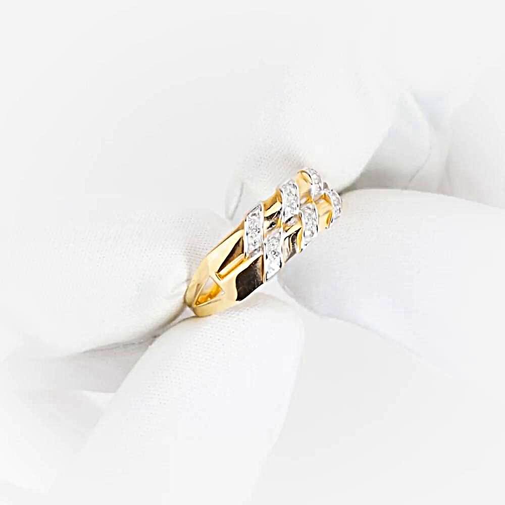 Кольцо с фианитами из красного золота 585 пробы 1