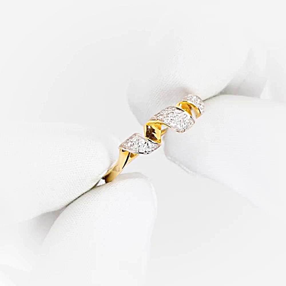 Кольцо с фианитами из красного золота 585 пробы 1