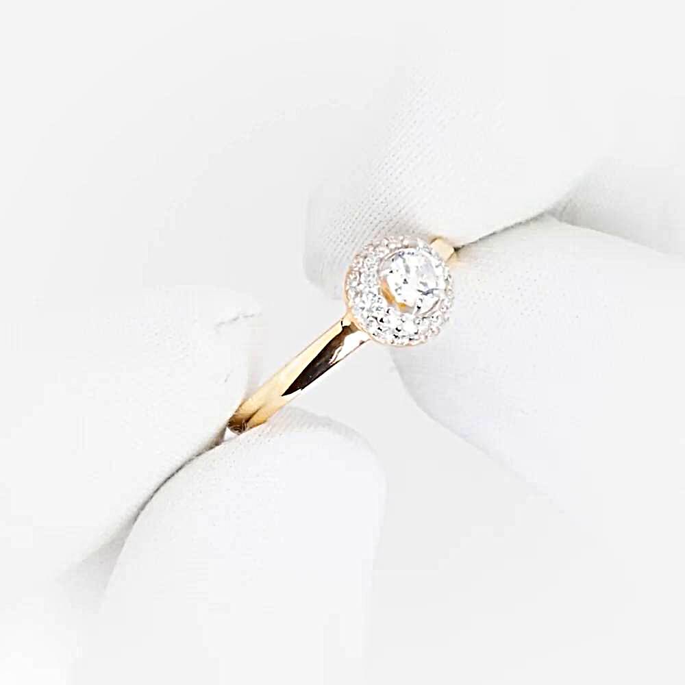 Кольцо с фианитами из красного золота 375 пробы Кольцо с фианитами из красного золота 375 пробы