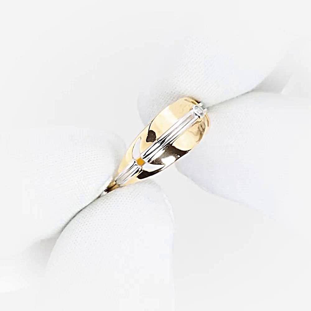 Кольцо с фианитом из красного золота 585 пробы Кольцо с фианитом из красного золота 585 пробы