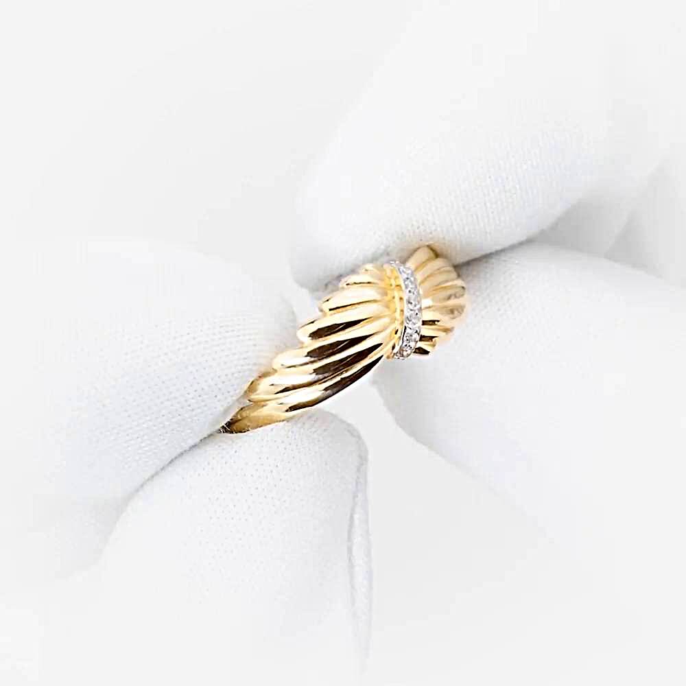 Кольцо с фианитами из красного золота 585 пробы