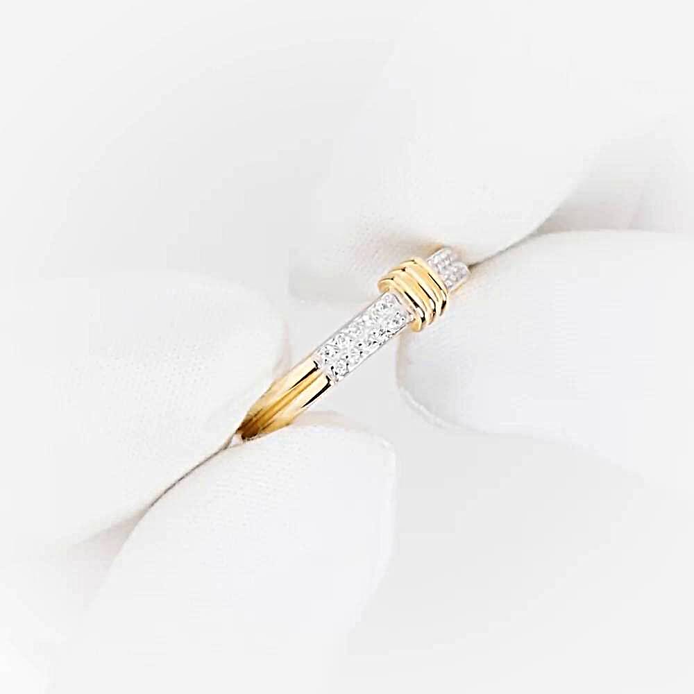 Кольцо с фианитами из красного золота 375 пробы 1