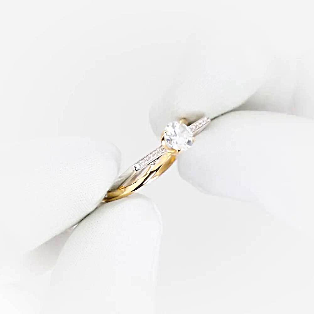 Кольцо с фианитами из красного золота 585 пробы