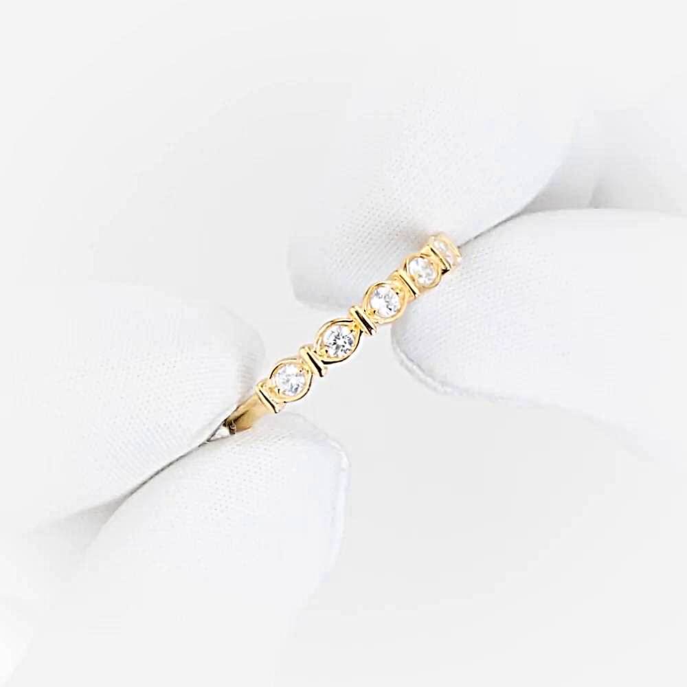 Кольцо с фианитами из красного золота 585 пробы 1