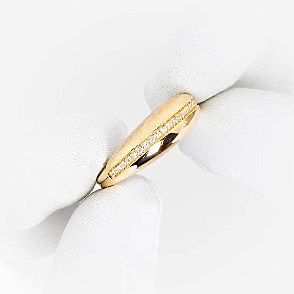 Кольцо с фианитами из красного золота 585 пробы