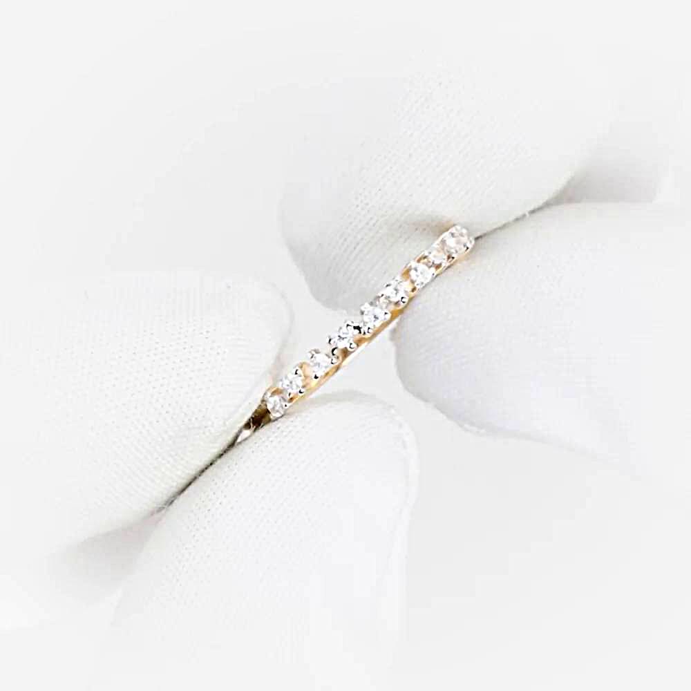 Кольцо с фианитами из красного золота 585 пробы