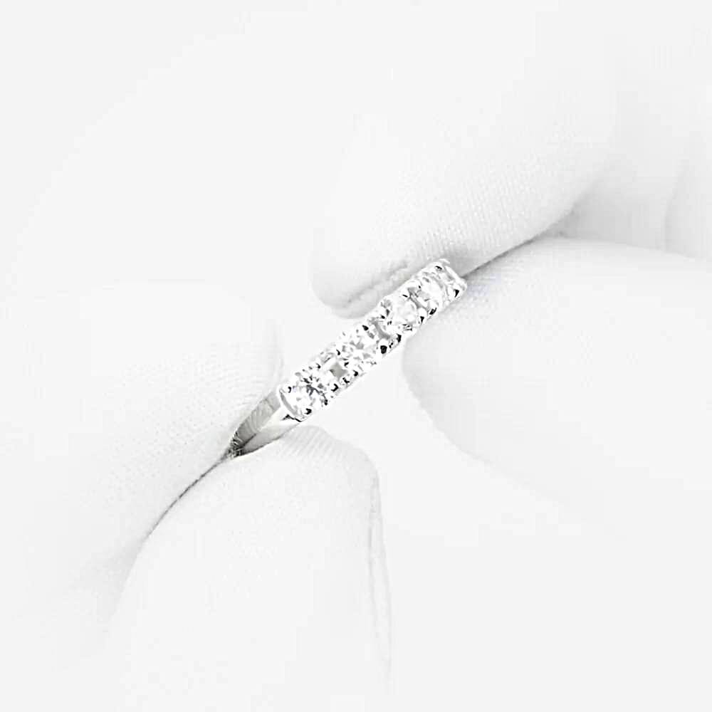 Кольцо с фианитами из белого золота 585 пробы