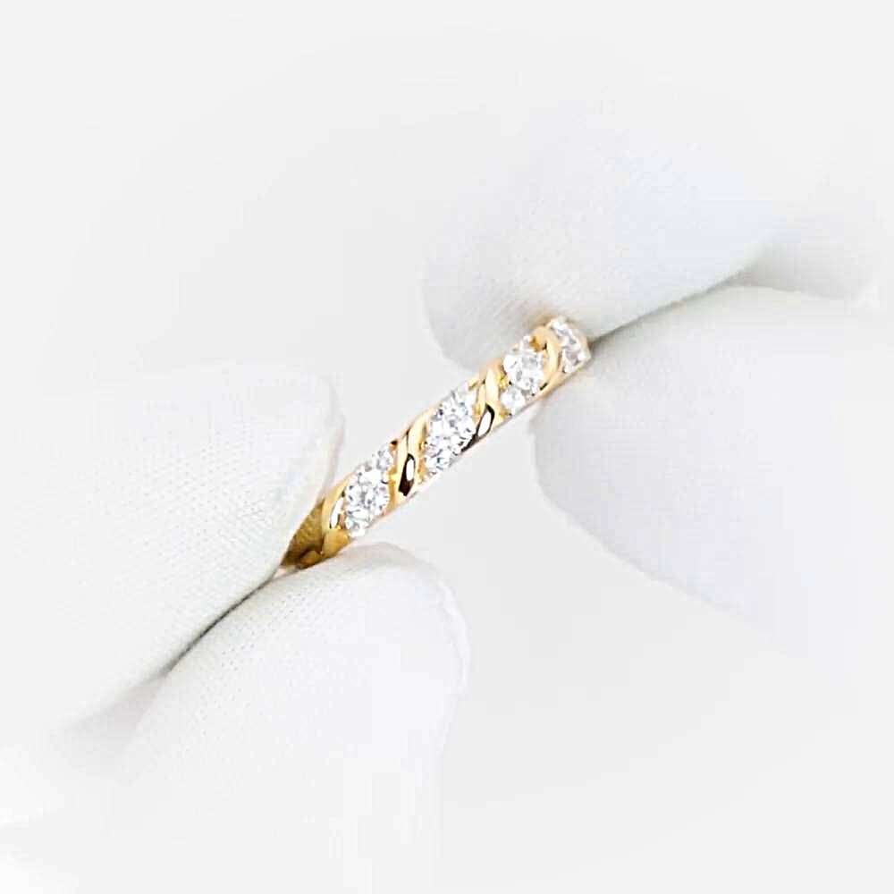 Кольцо с фианитами из красного золота 585 пробы 1