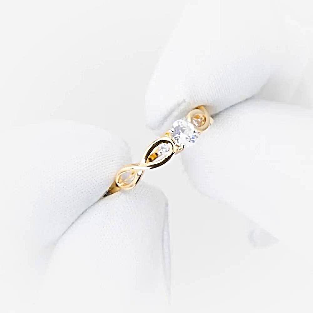 Кольцо с фианитами из красного золота 585 пробы