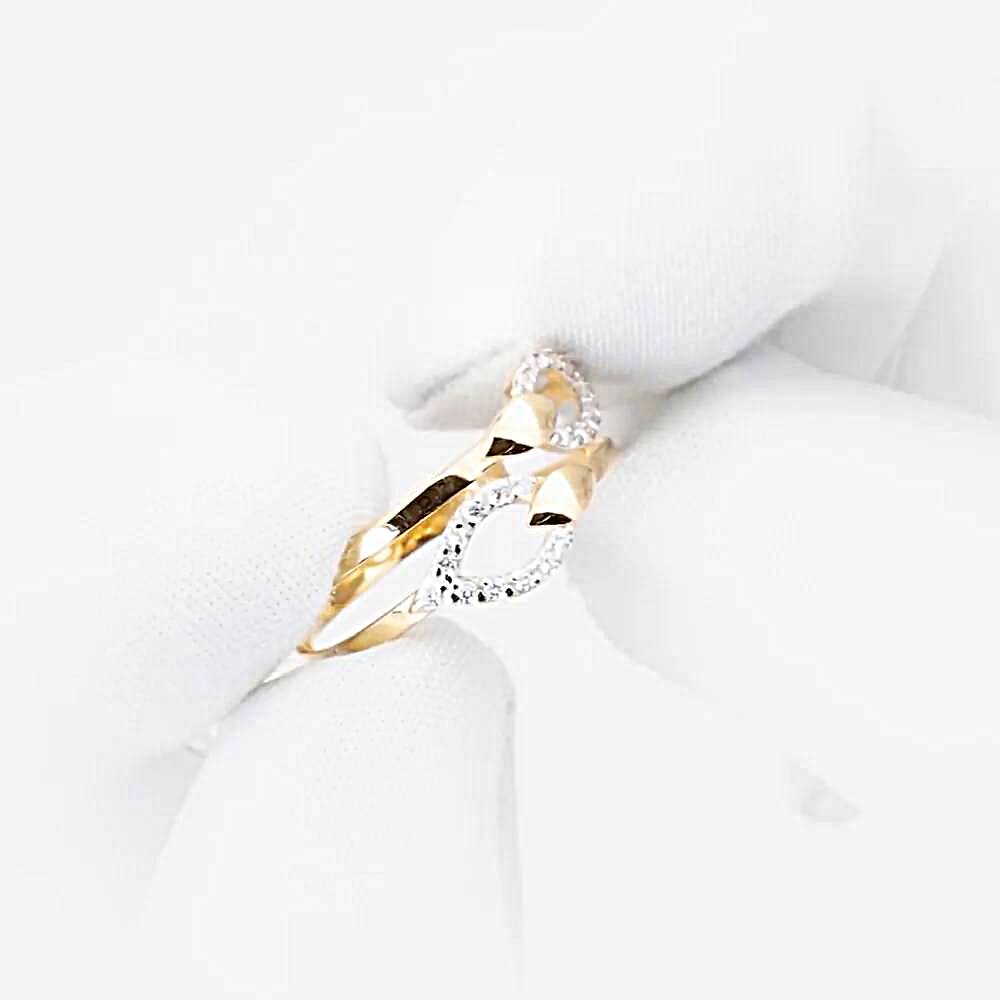 Кольцо с фианитами из красного золота 585 пробы