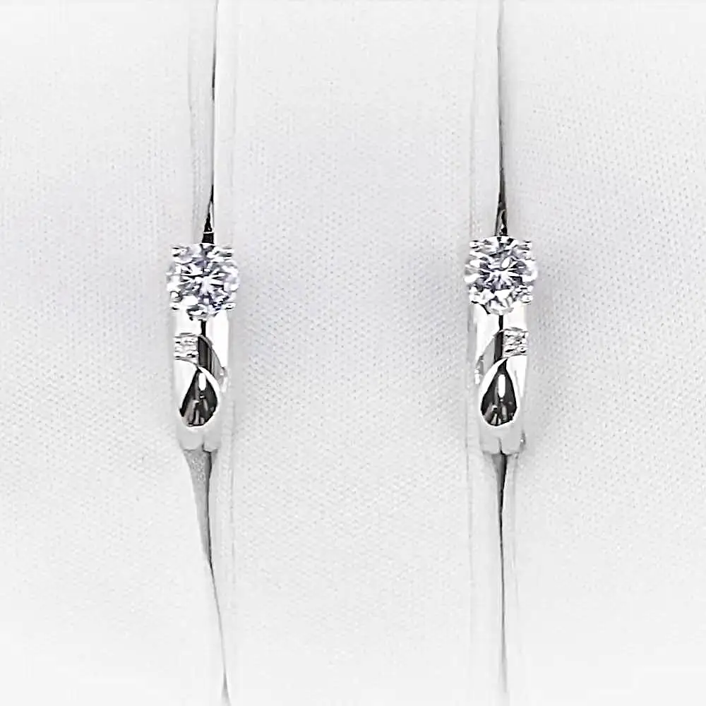 Серьги с фианитами из белого золота 585 пробы 2