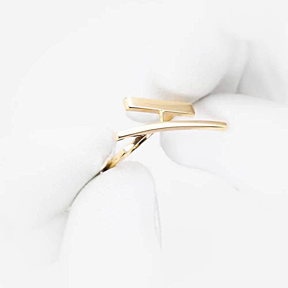 Кольцо из красного золота 375 пробы