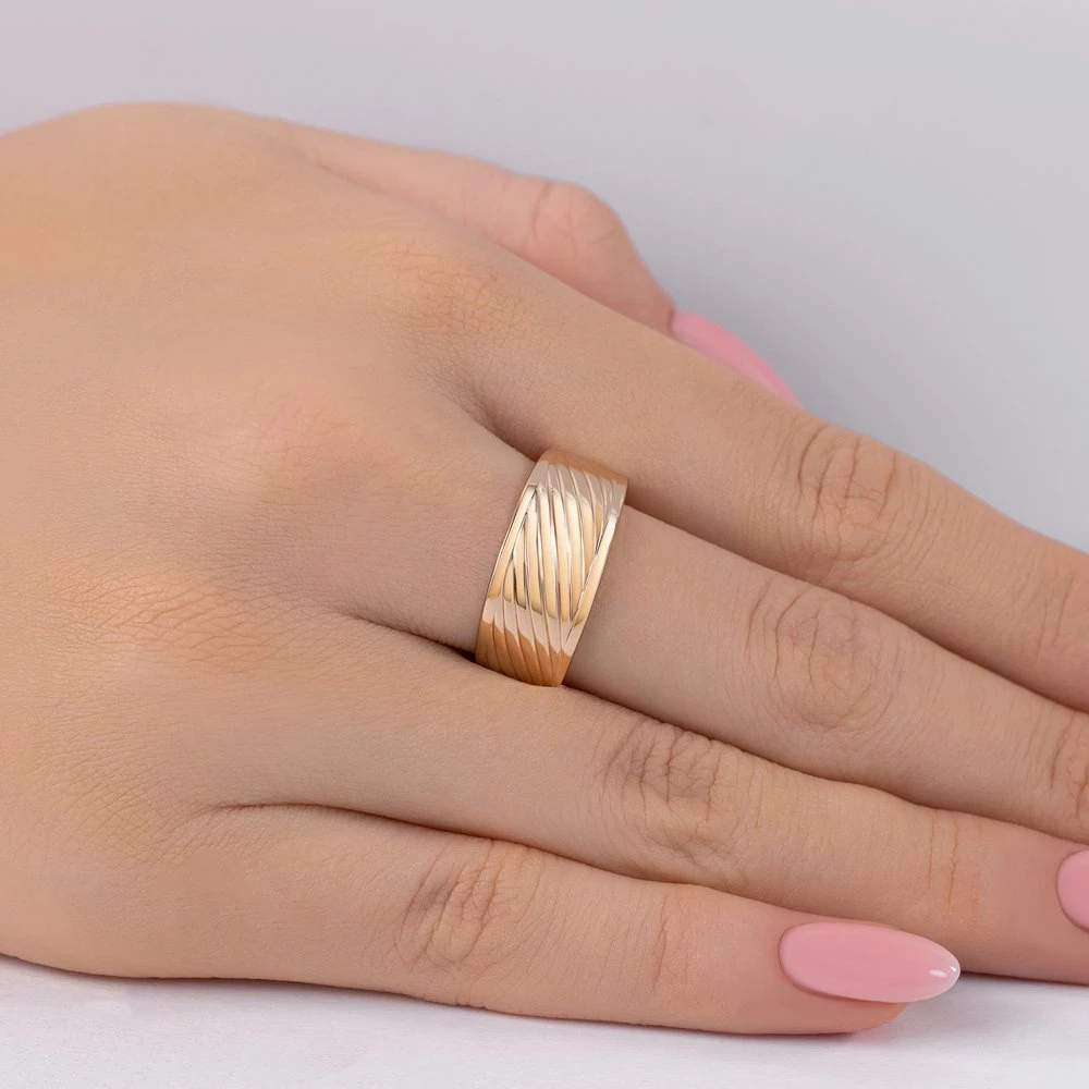 Кольцо из красного золота 375 пробы Кольцо из красного золота 375 пробы