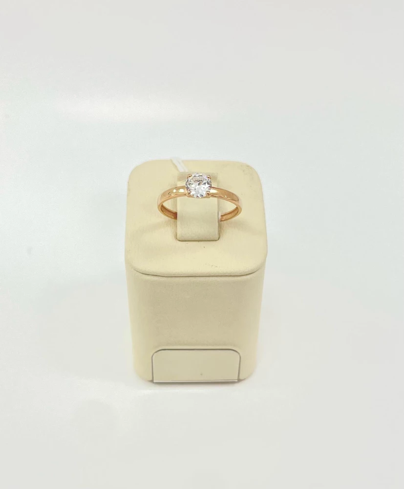 Кольцо с фианитом из красного золота 585 пробы Кольцо с фианитом из красного золота 585 пробы