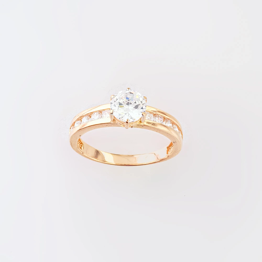 Кольцо с фианитом из красного золота 585 пробы