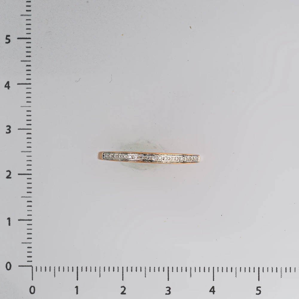 Кольцо с бриллиантом из красного золота 585 пробы