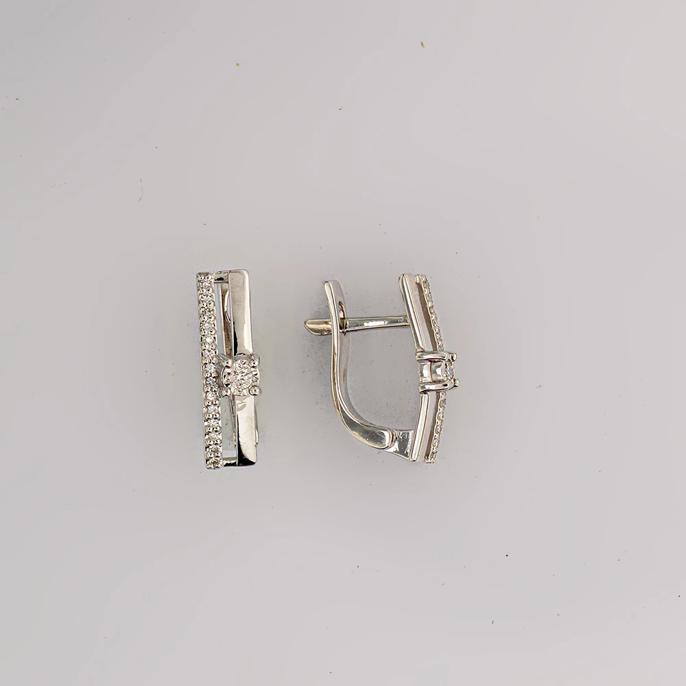 Серьги с бриллиантом из белого золота 585 пробы