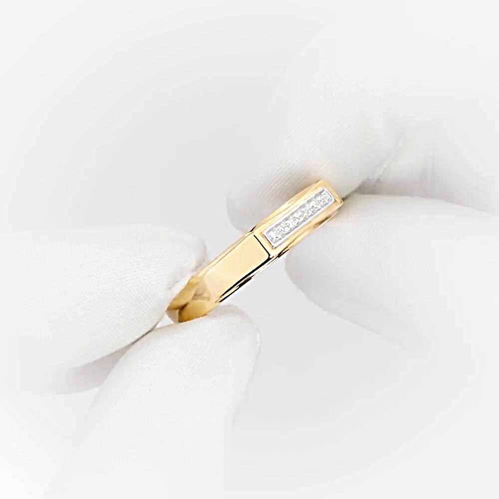 Кольцо с фианитами из красного золота 375 пробы 1