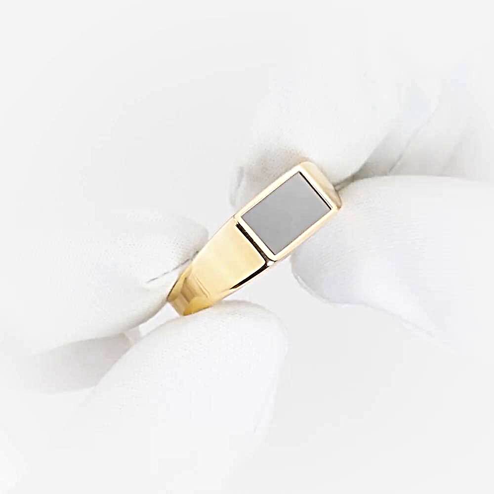 Кольцо с фианитом из красного золота 585 пробы 1