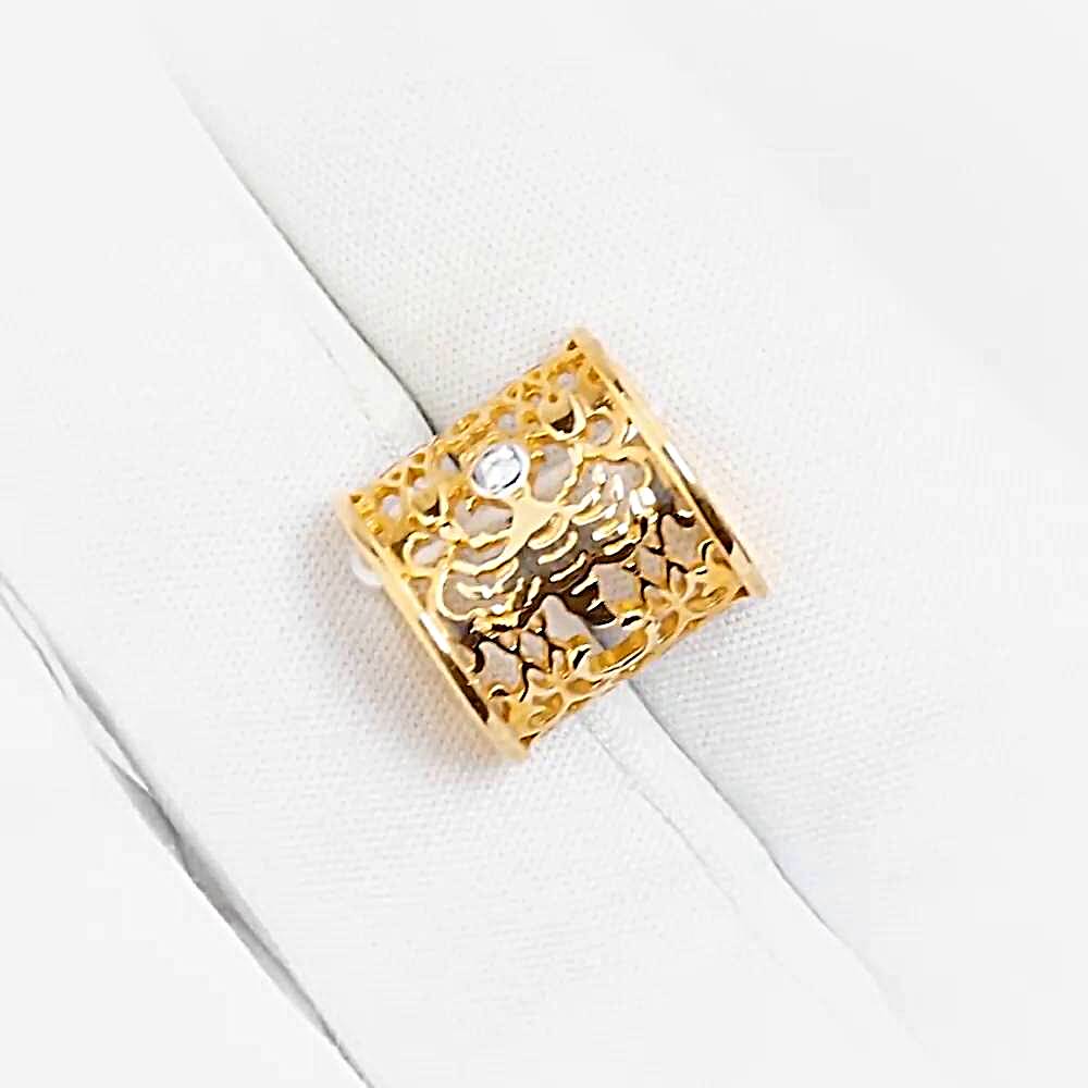 Подвес Скорпион с фианитом из красного золота 375 пробы