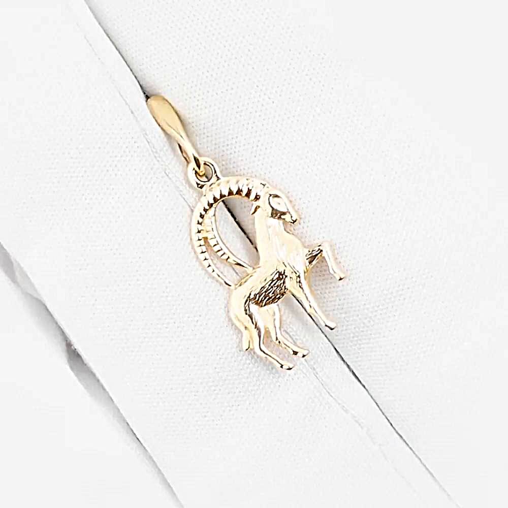 Подвес Козерог из красного золота 375 пробы