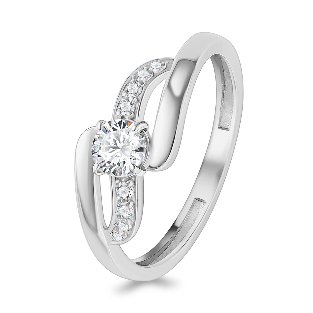 Кольцо с фианитами из серебра 925 пробы