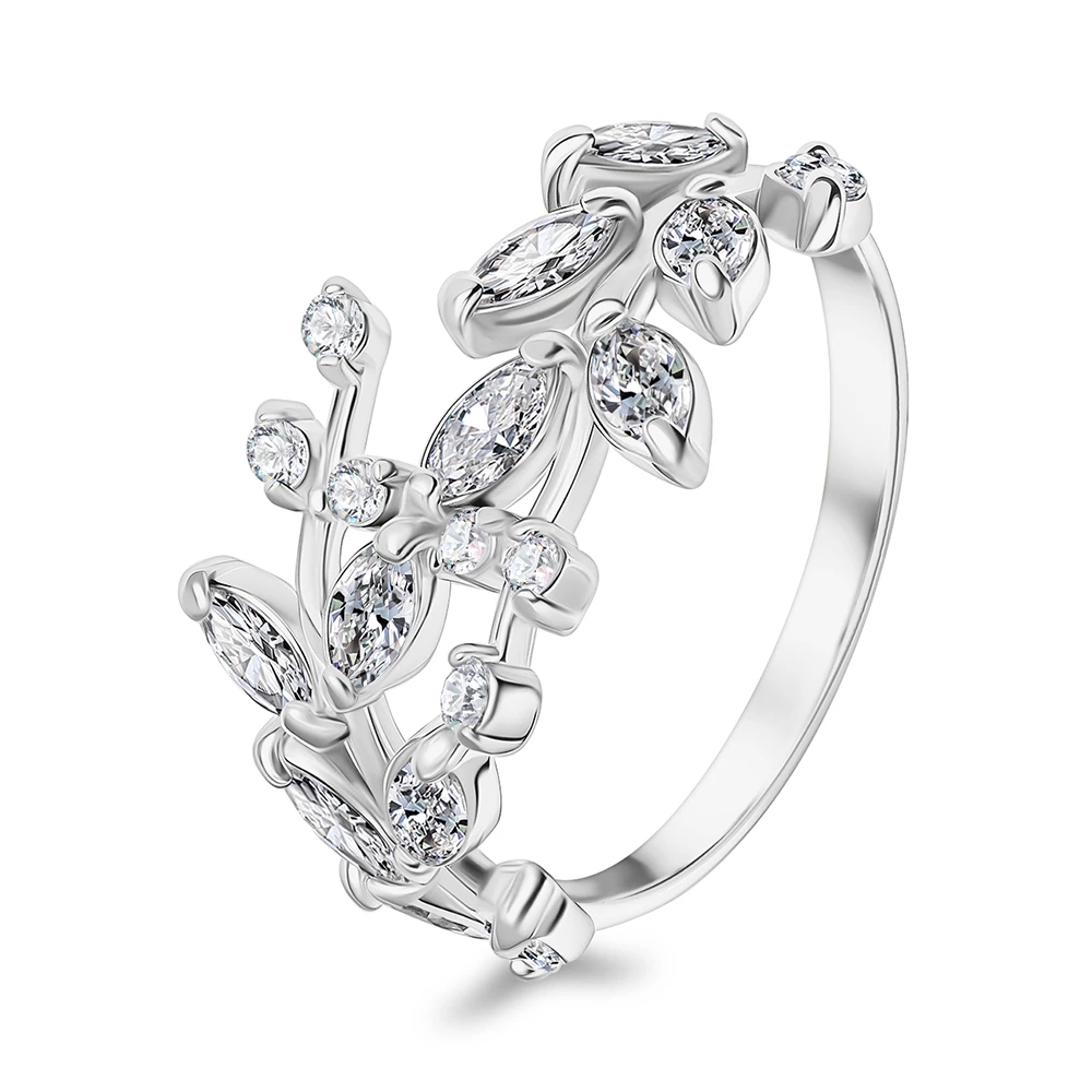 Кольцо с фианитами из серебра 925 пробы Кольцо с фианитами из серебра 925 пробы