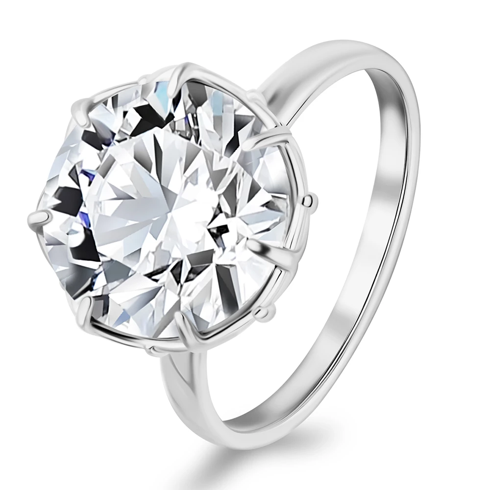 Кольцо с фианитом из серебра 925 пробы Кольцо с фианитом из серебра 925 пробы