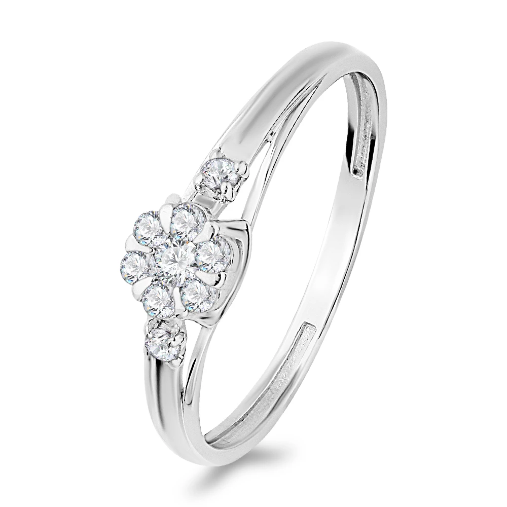 Кольцо с фианитами из серебра 925 пробы Кольцо с фианитами из серебра 925 пробы