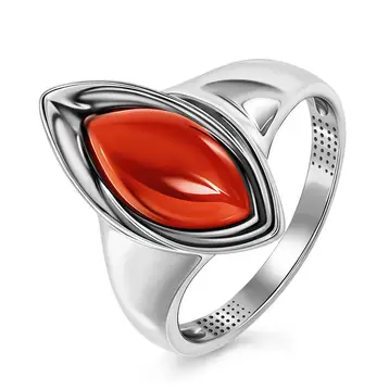 Кольцо с янтарем из серебра 925 пробы