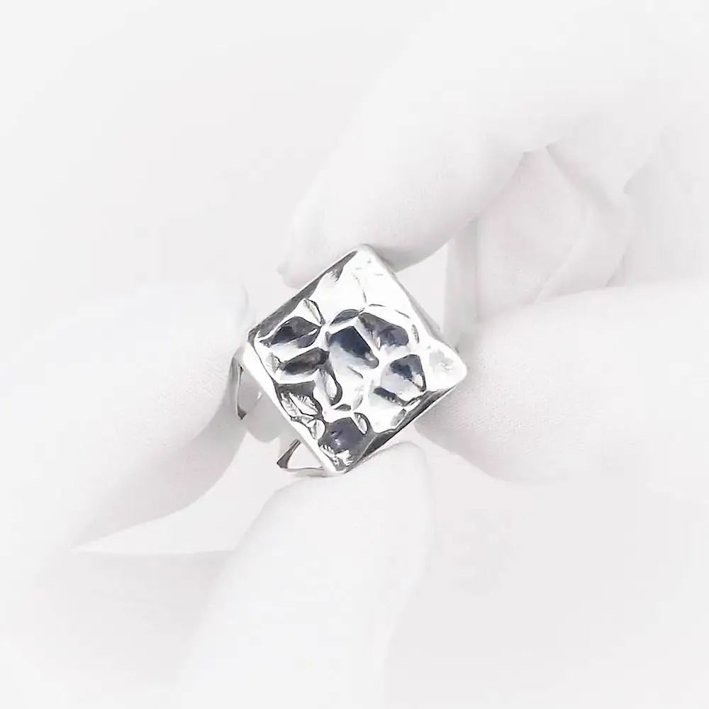 Кольцо из серебра 925 пробы 2