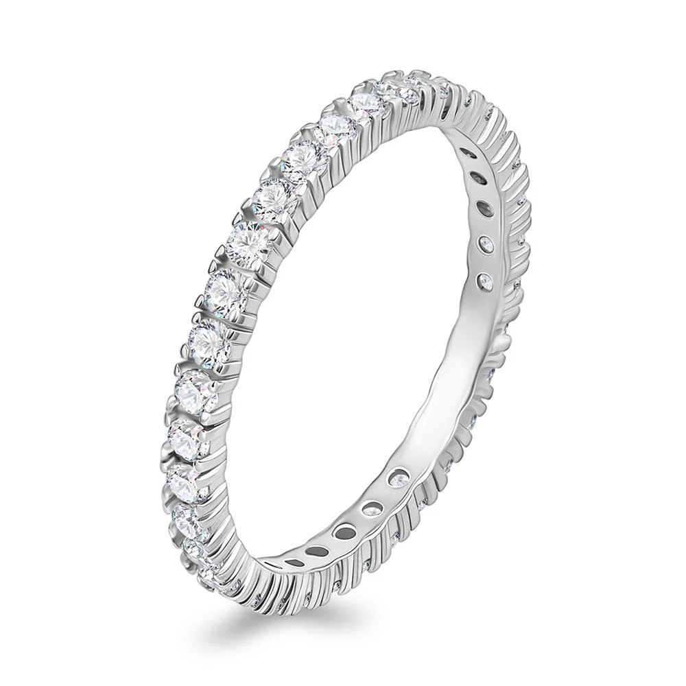 Кольцо с фианитами из серебра 925 пробы