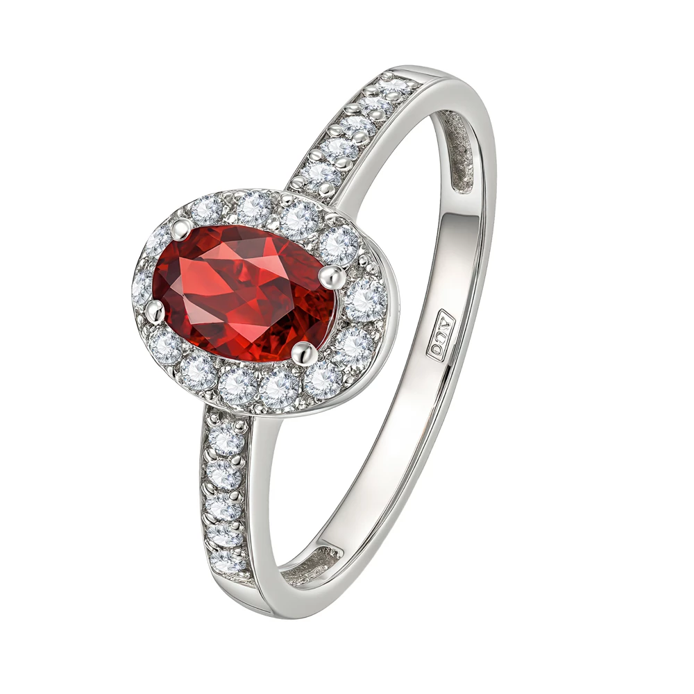 Кольцо с фианитами из серебра 925 пробы