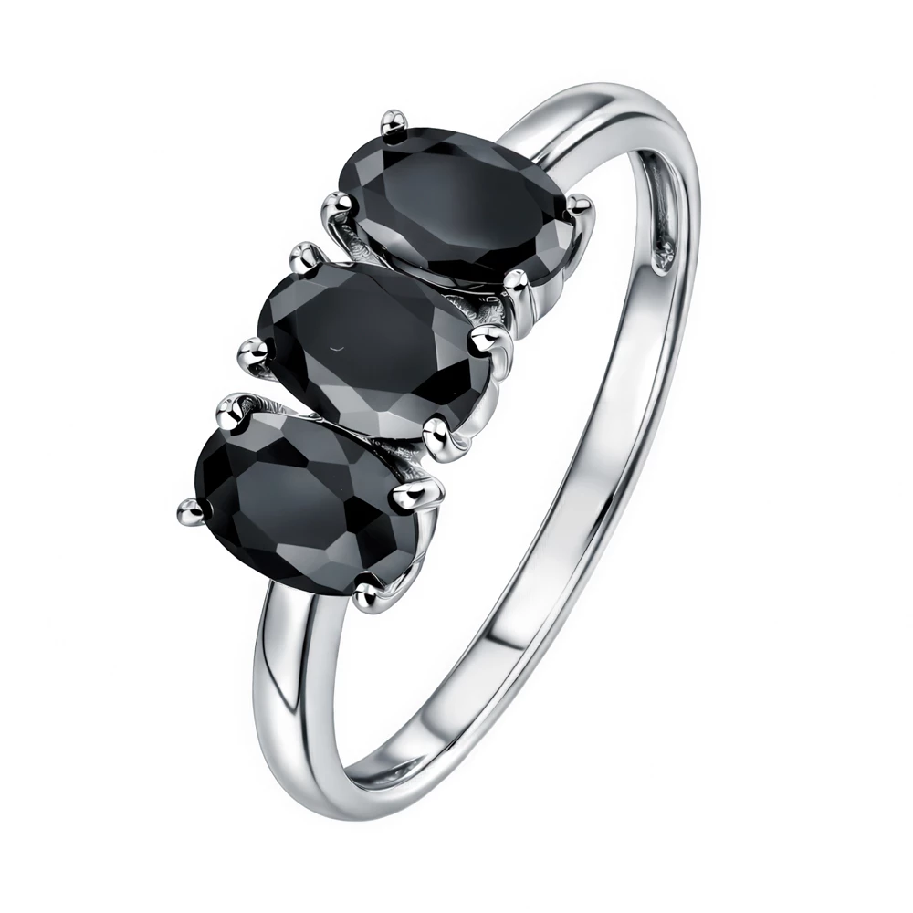 Кольцо с фианитами из серебра 925 пробы