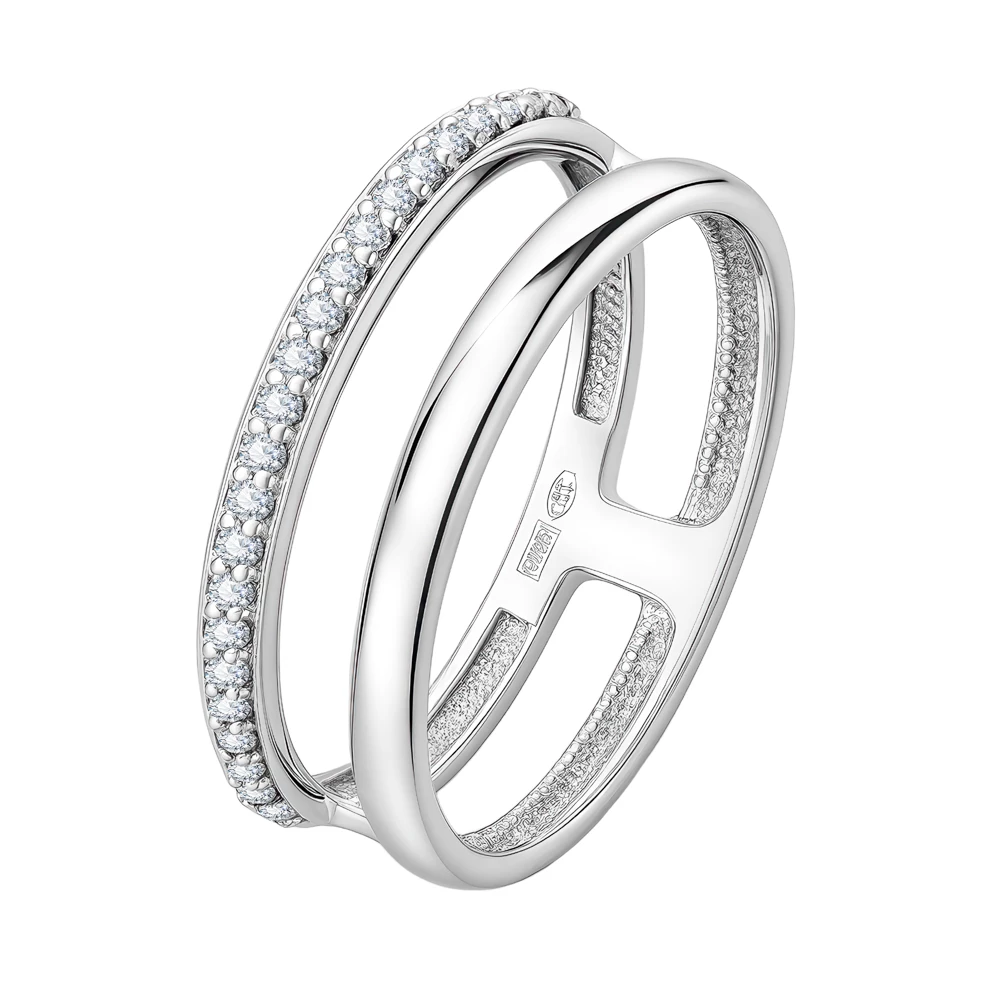 Кольцо с фианитами из серебра 925 пробы Кольцо с фианитами из серебра 925 пробы