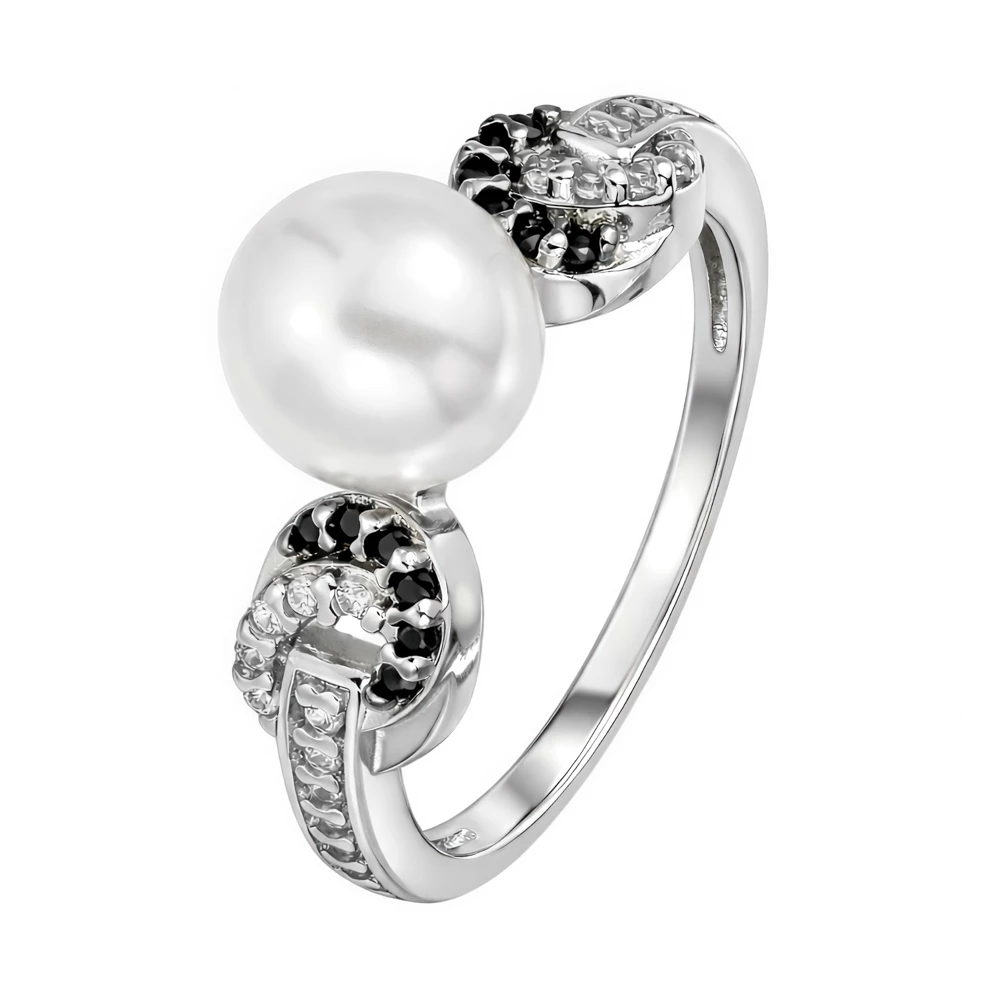 Кольцо с искусственным жемчугом и фианитами из серебра 925 пробы