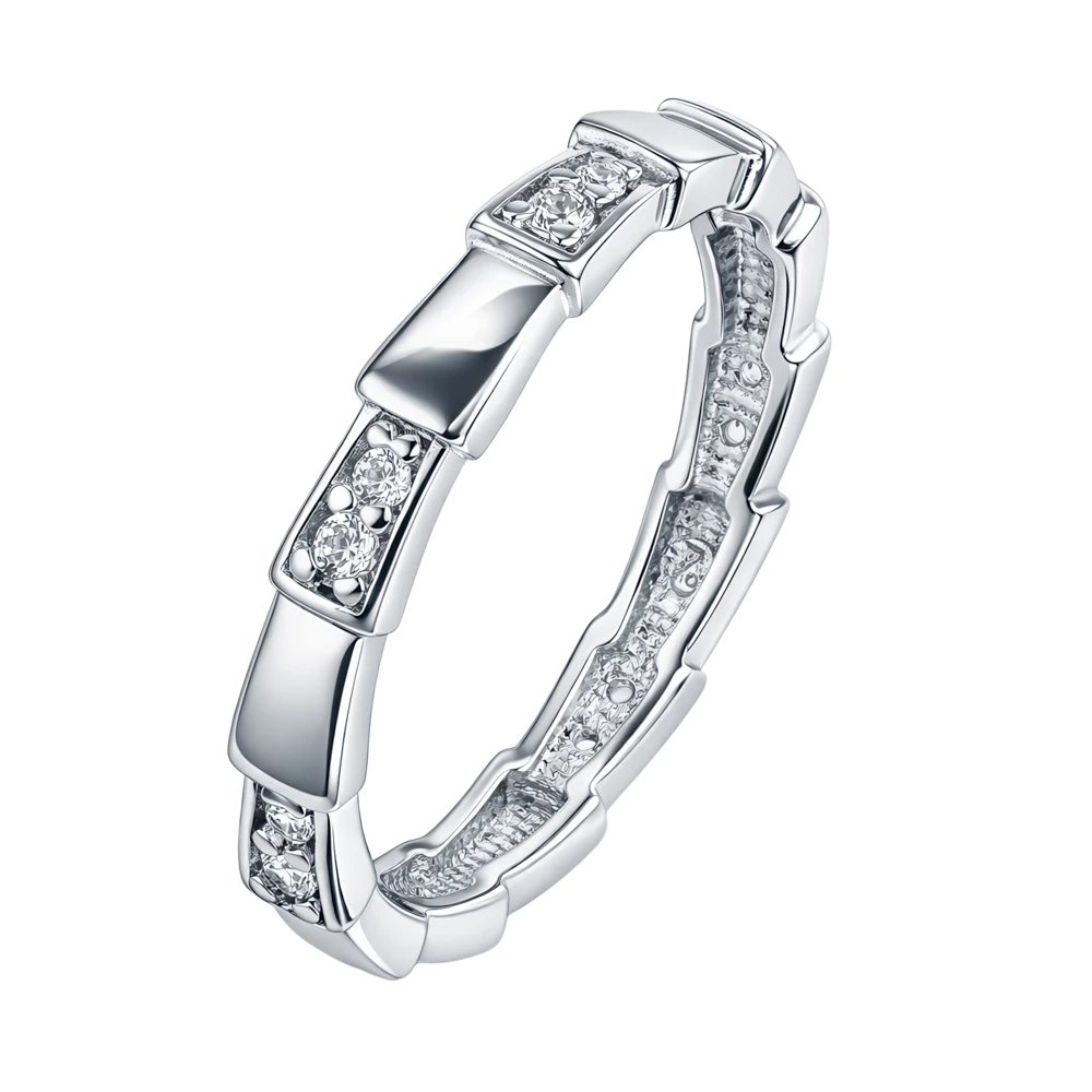 Кольцо с фианитами из серебра 925 пробы