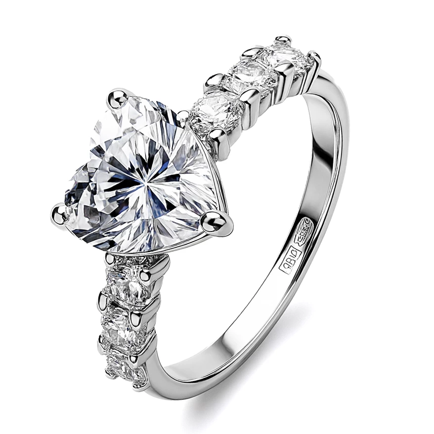 Кольцо с фианитами из серебра 925 пробы Кольцо с фианитами из серебра 925 пробы