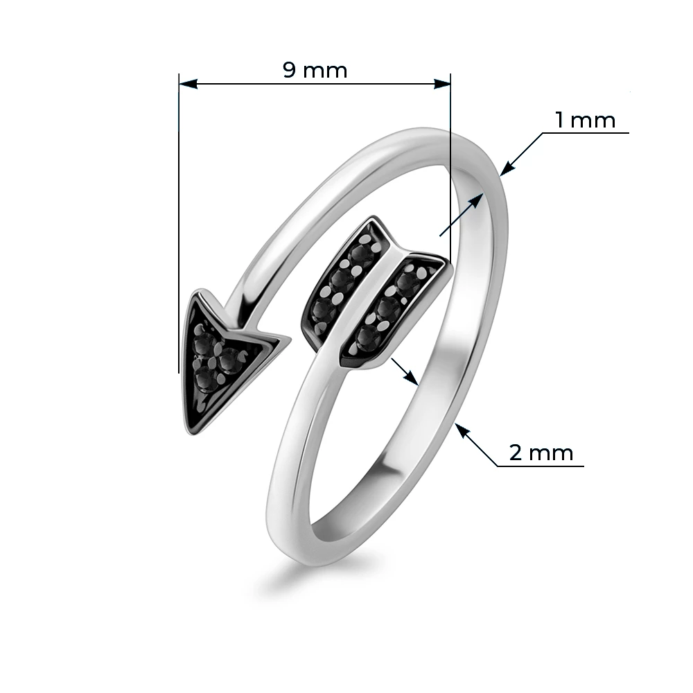 Кольцо с фианитами из серебра 925 пробы