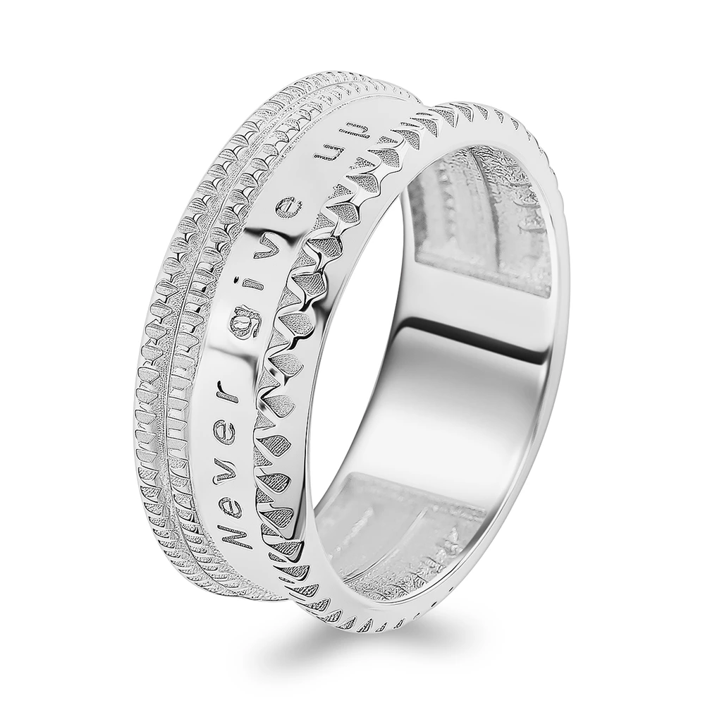 Кольцо из серебра 925 пробы