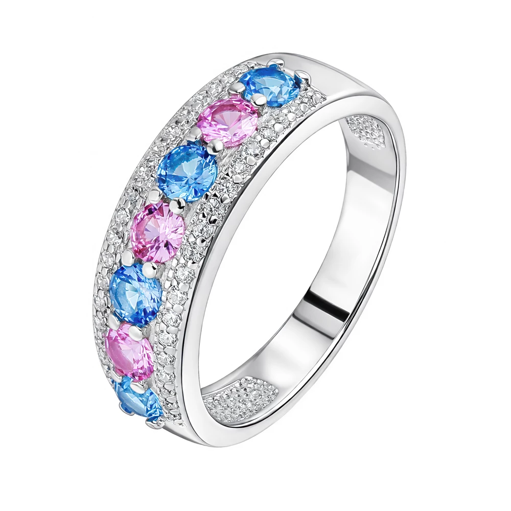 Кольцо с фианитами из серебра 925 пробы