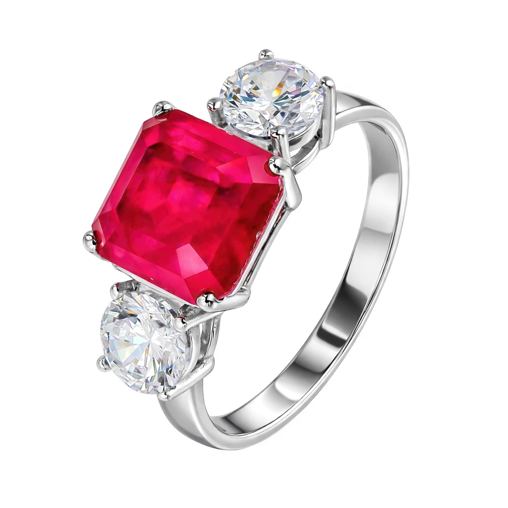 Кольцо с горным хрусталём и фианитом из серебра 925 пробы