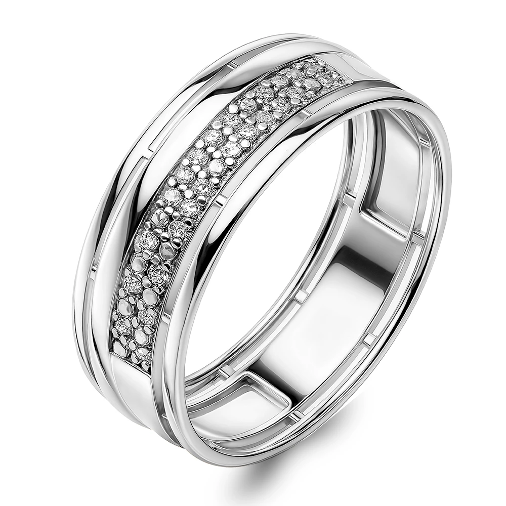 Кольцо с фианитами из серебра 925 пробы