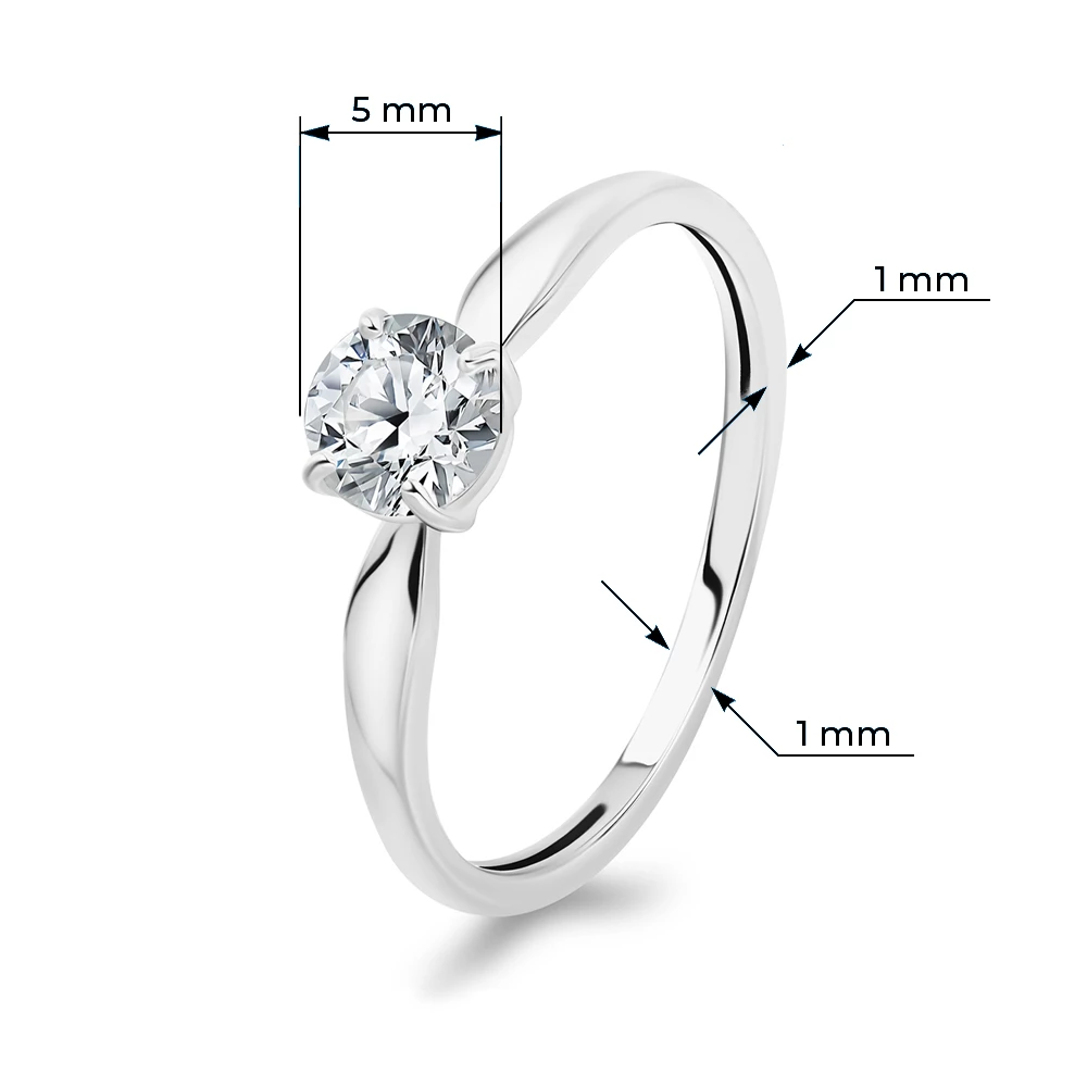 Кольцо с фианитом из серебра 925 пробы