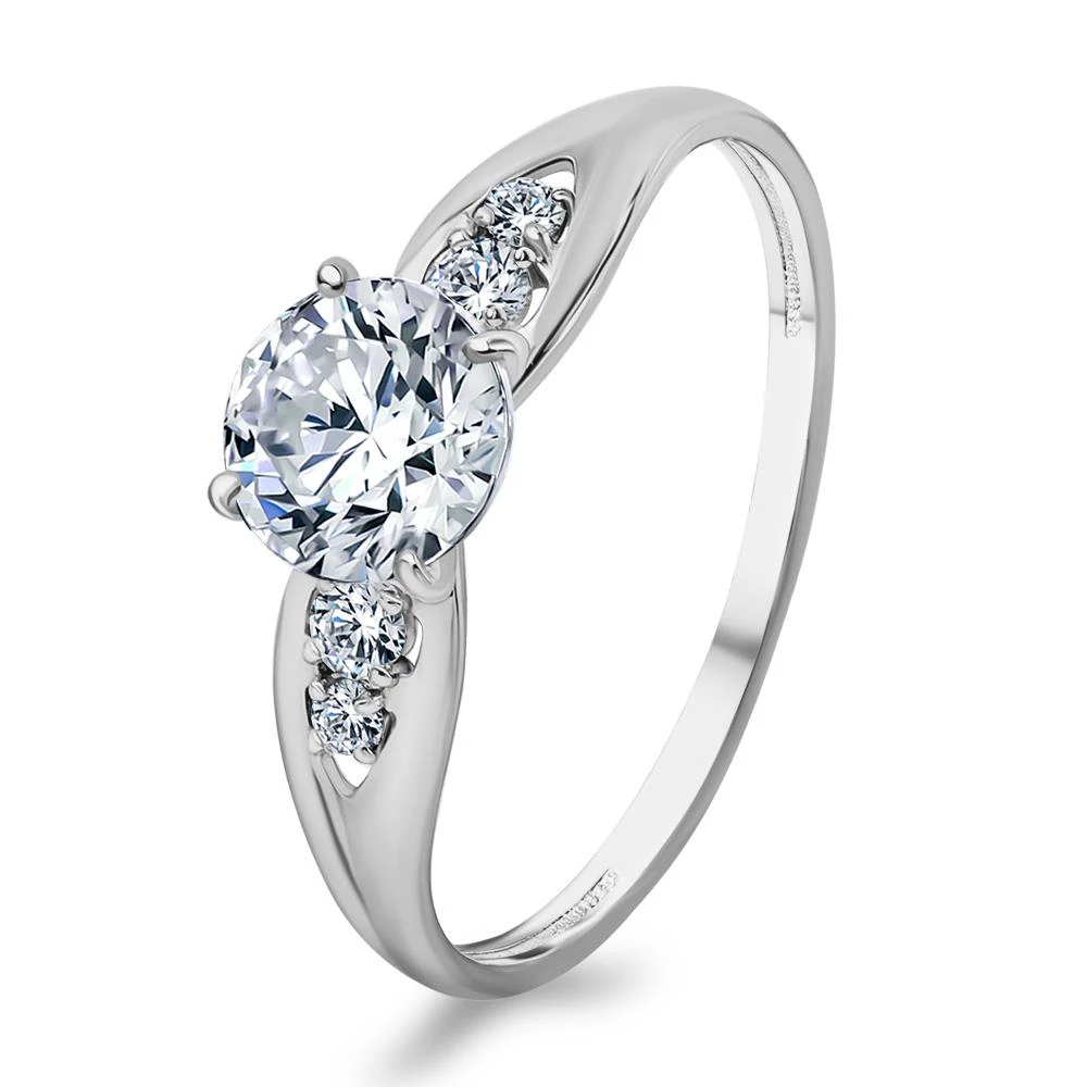 Кольцо с фианитами из серебра 925 пробы