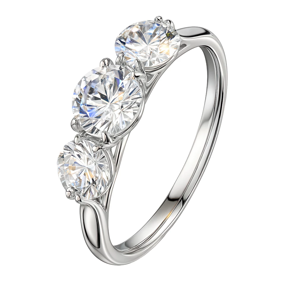 Кольцо с фианитами из серебра 925 пробы Кольцо с фианитами из серебра 925 пробы