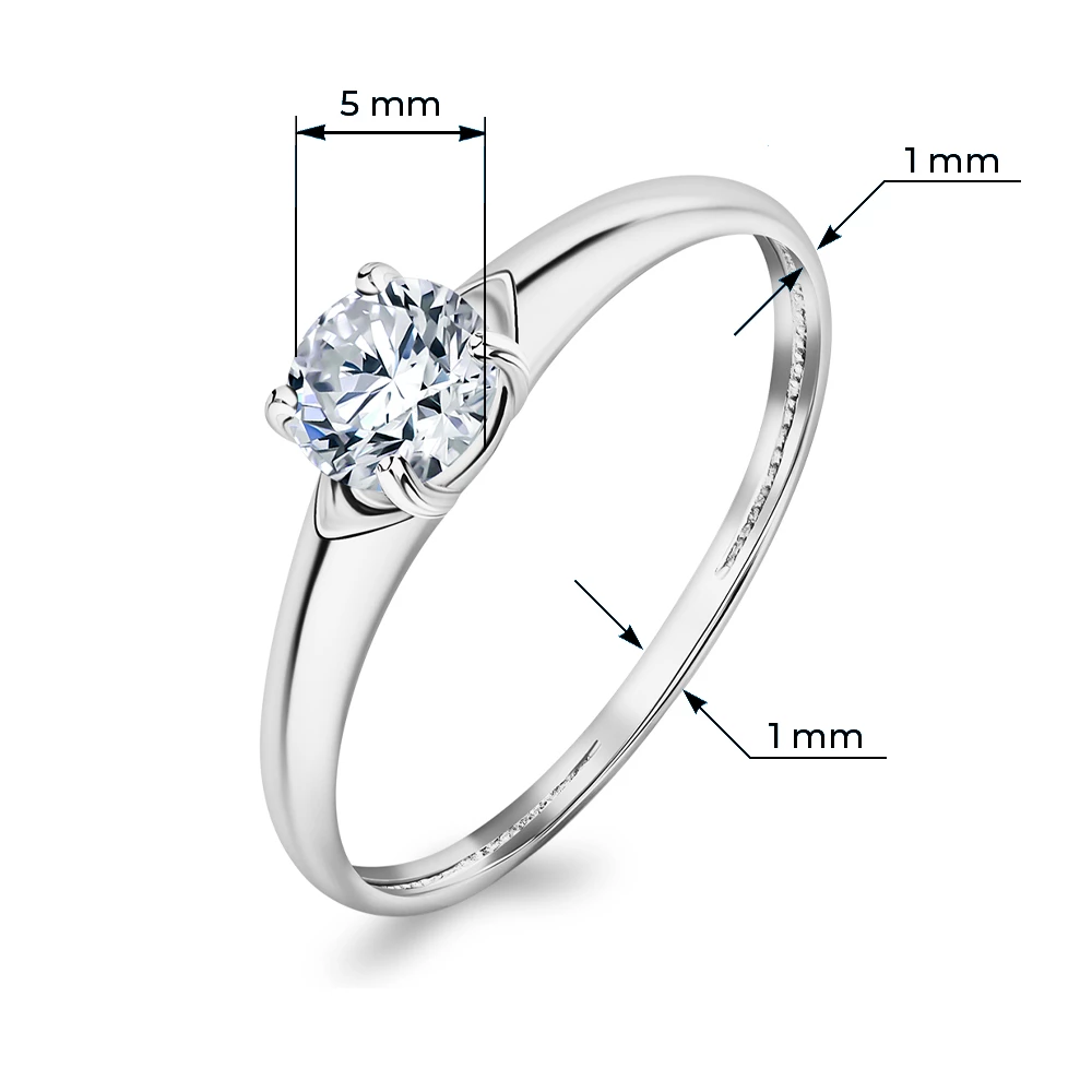 Кольцо с фианитом из серебра 925 пробы